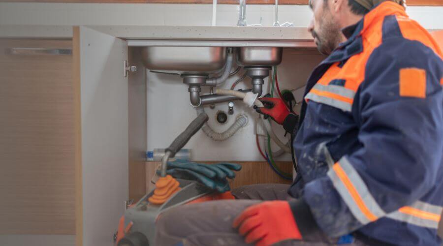 Commercial Slab Leak Plumbing in Versailles, MO